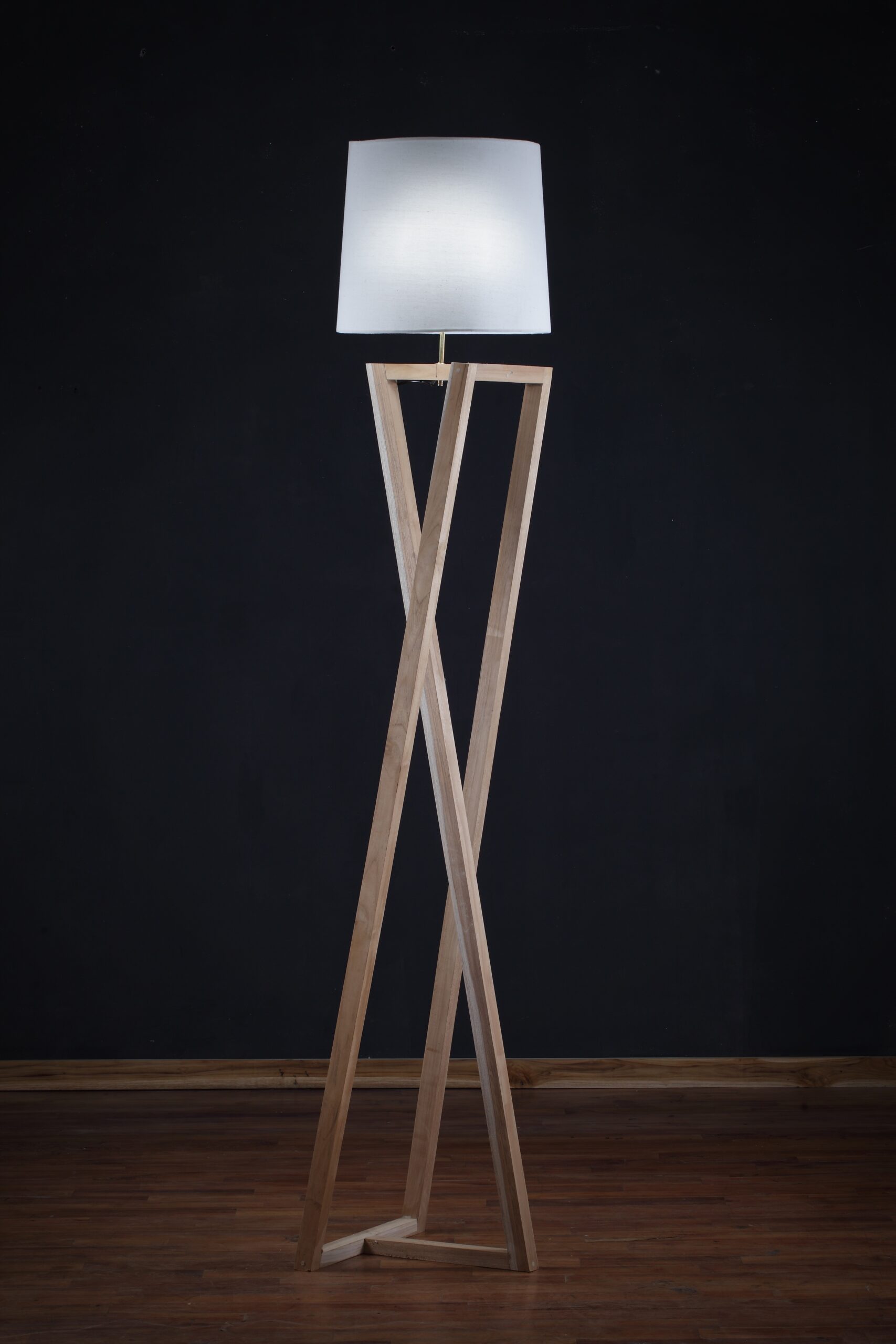 Floor Lamp_006 ( 40X40X168CM )