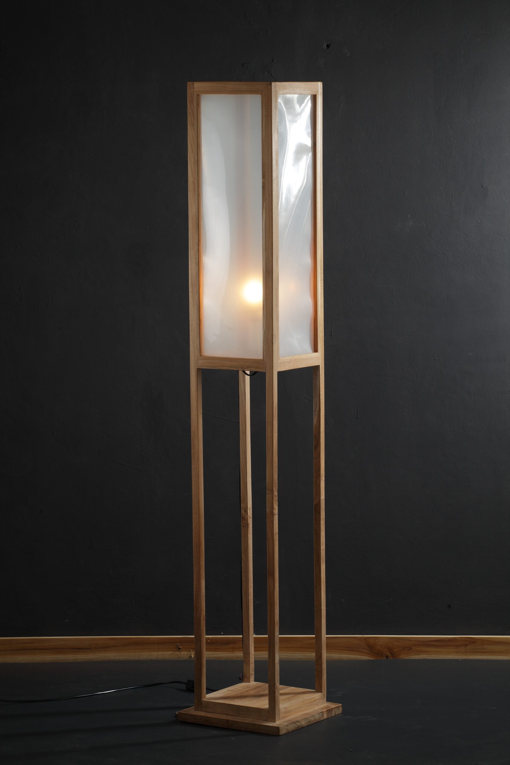 Outdoor Lamp_009 30X30X158CM